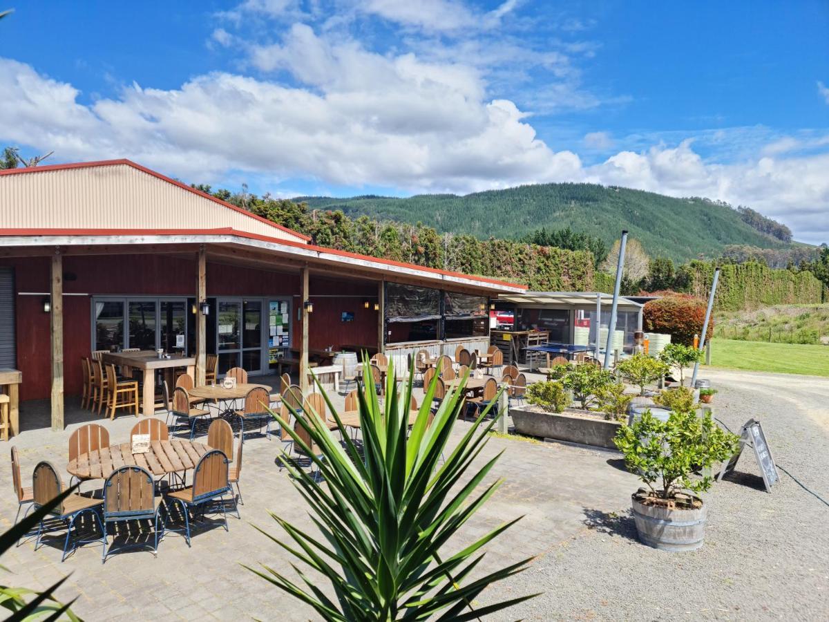 Seabreeze Holiday Park Hotwater Beach Exterior photo