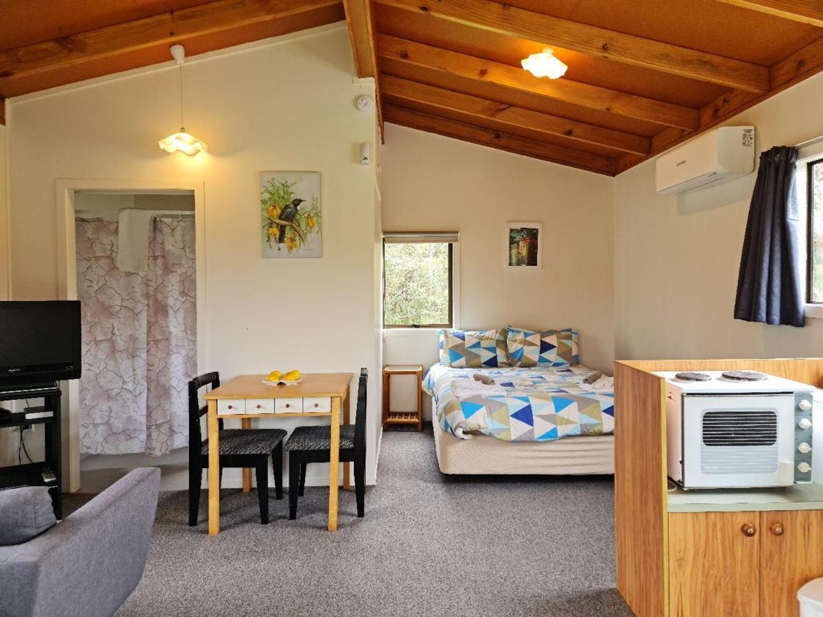 Seabreeze Holiday Park Hotwater Beach Exterior photo