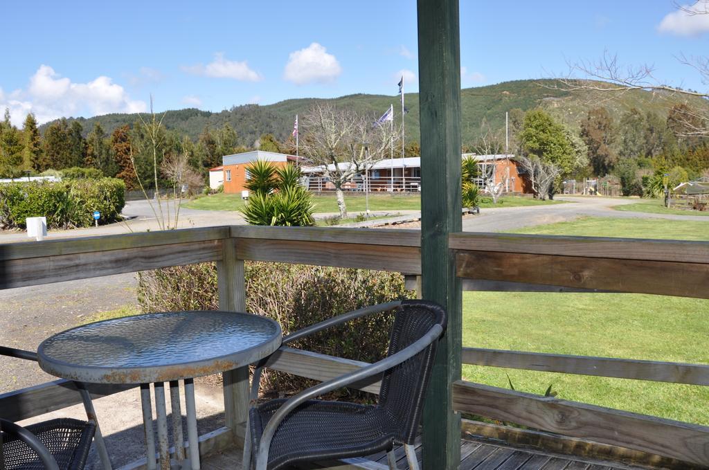 Seabreeze Holiday Park Hotwater Beach Room photo